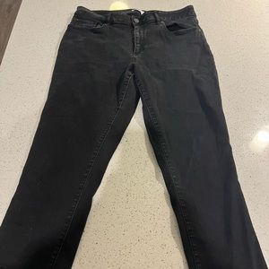 Loft skinny crop ankle jeans (curvy fit) in black